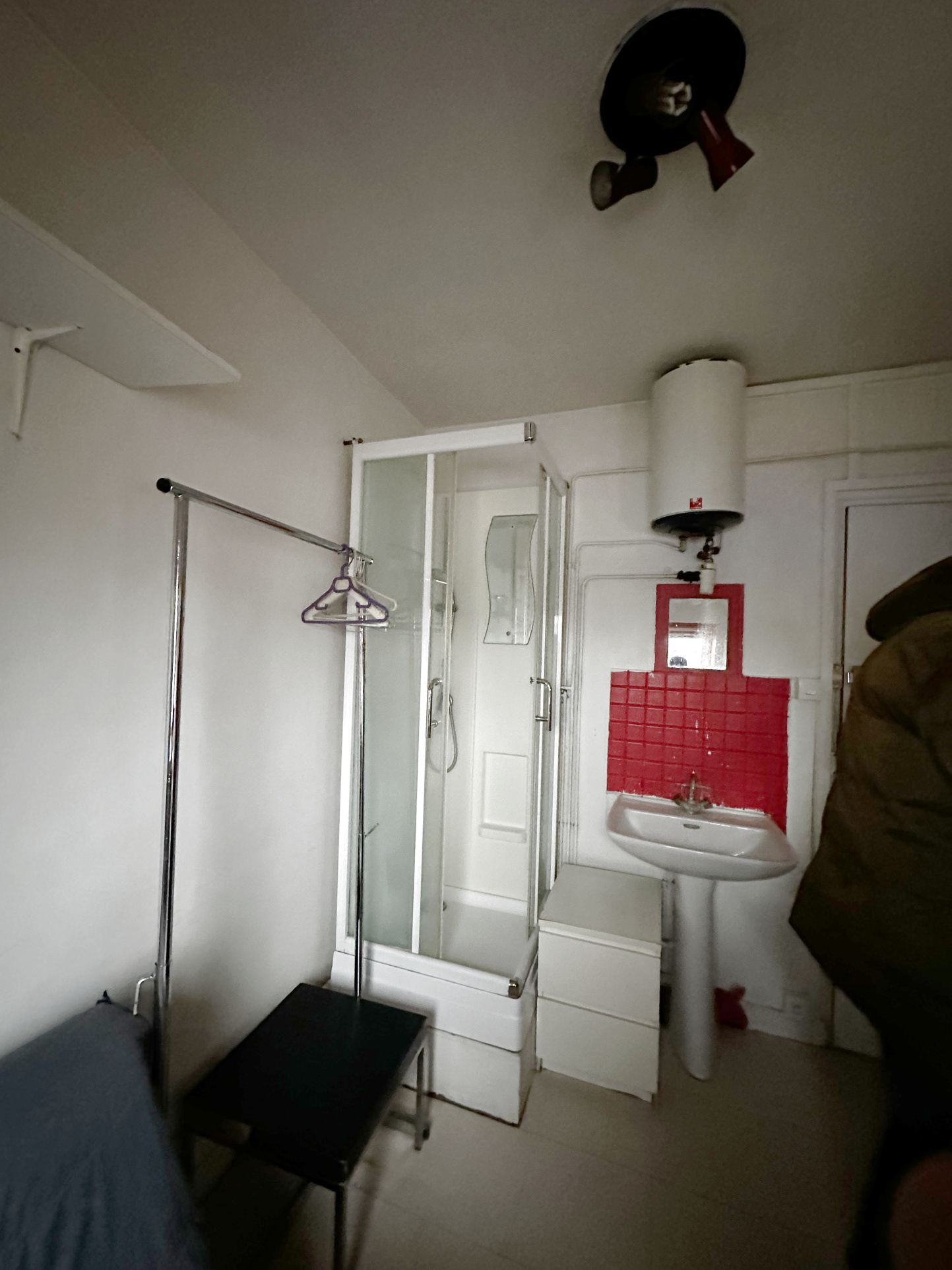 Photo 1